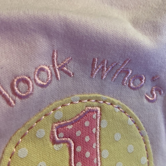 Baby girl 1st birthday bib - Picture 3 of 7